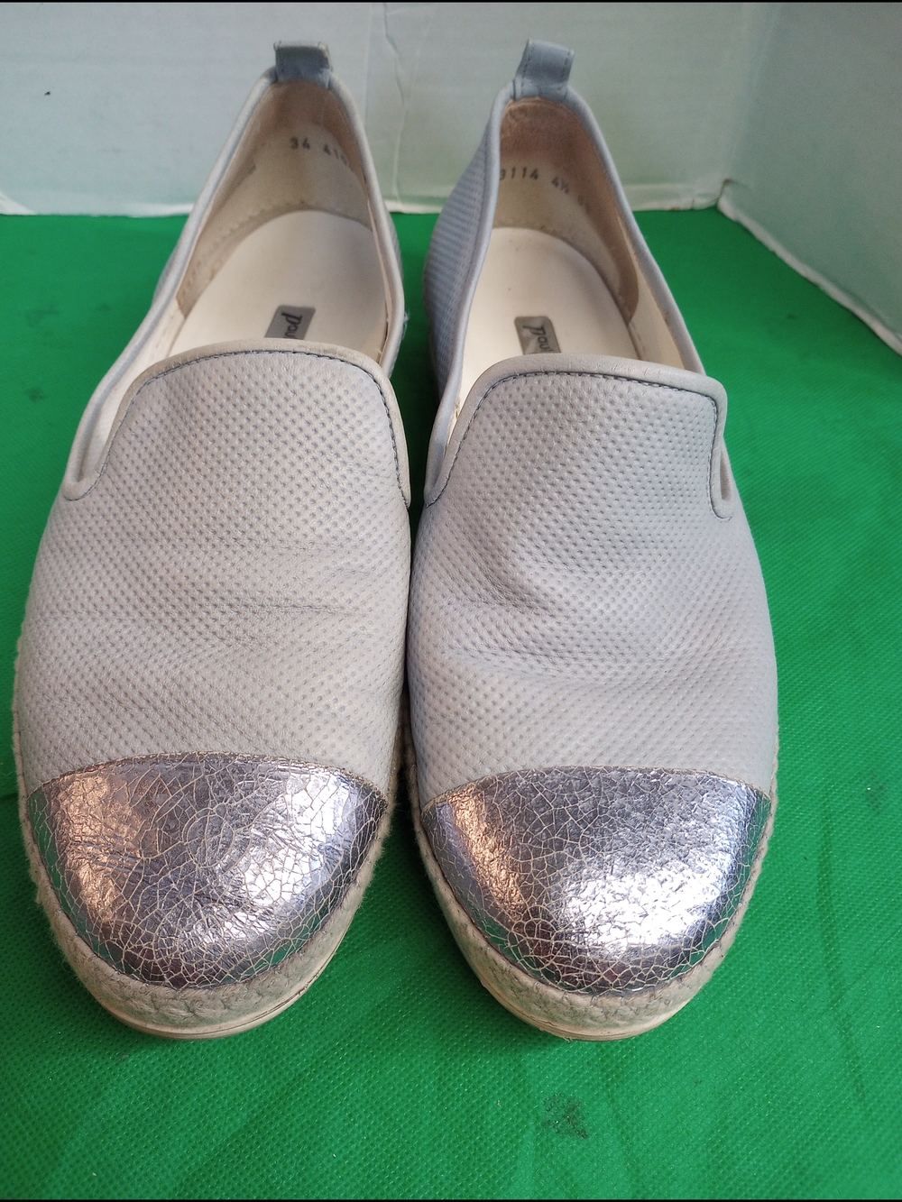 Paul Green Posh Gray Espadrille Sneaker with Silver Crackle Toe Size 7-7.5